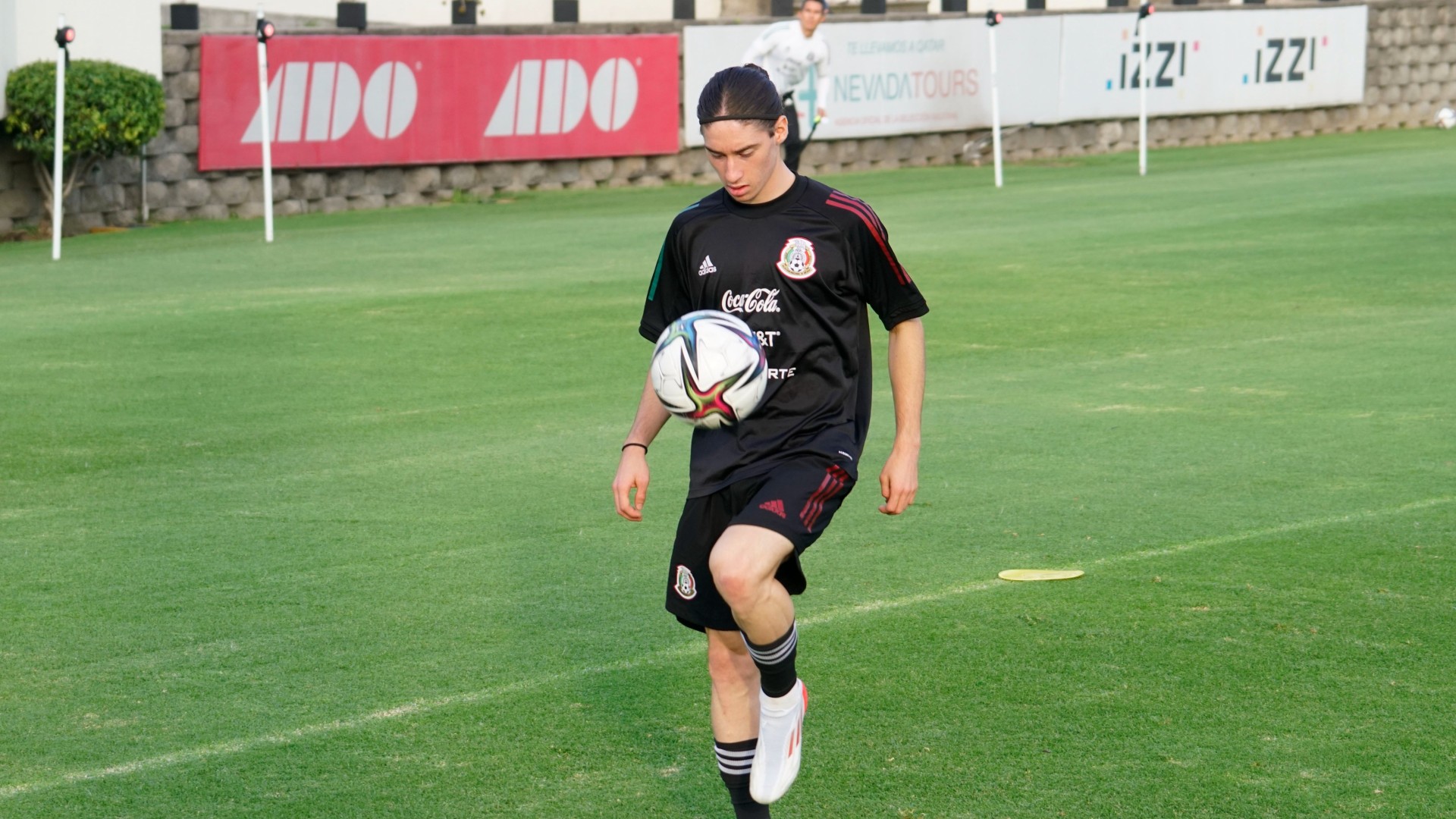 Debut En Selección Mexicana Convocatoria Marcelo Flores Vs Chile